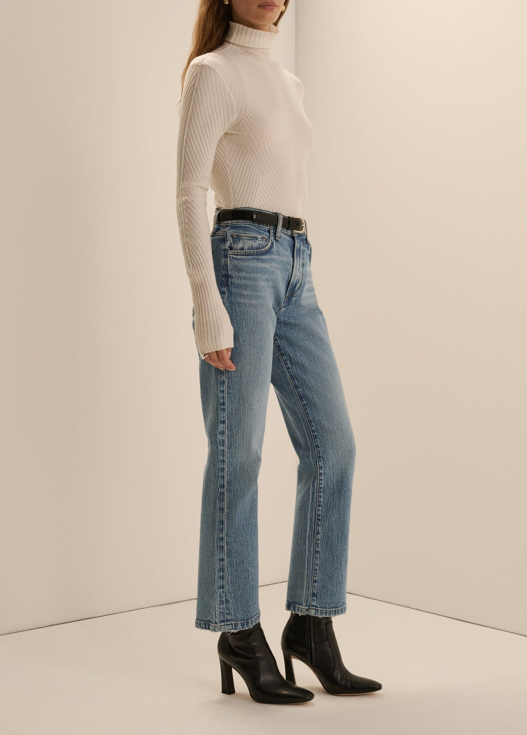 THE BE YOUR GIRL TOP