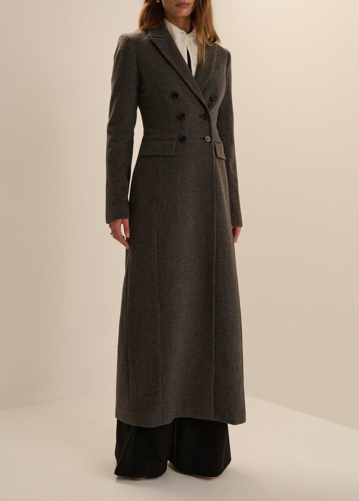 THE SIMON COAT