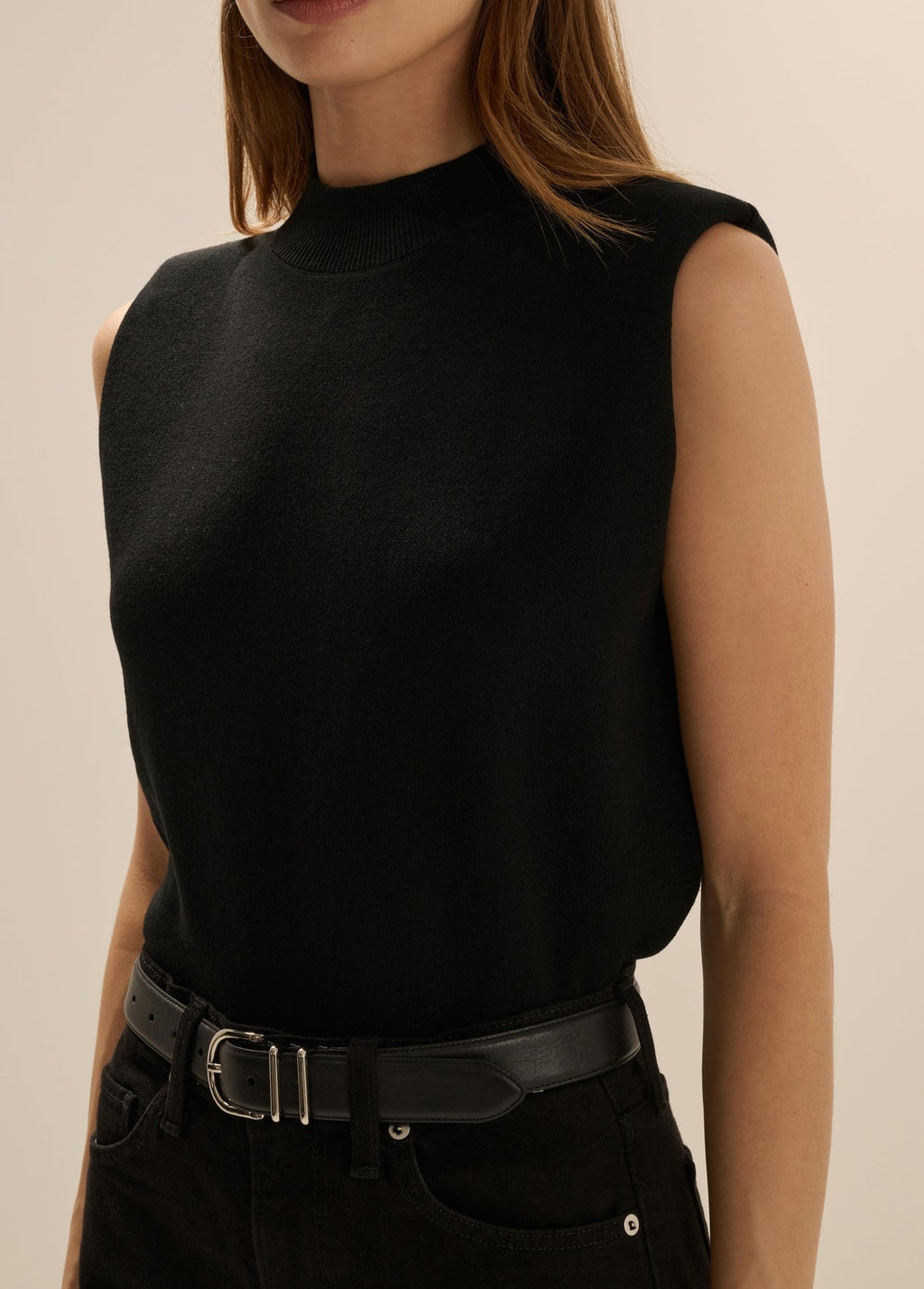 THE WHITNEY TOP