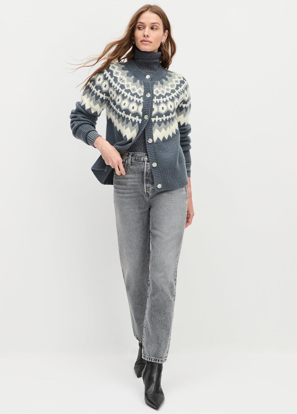 THE SNOWED IN CARDIGAN