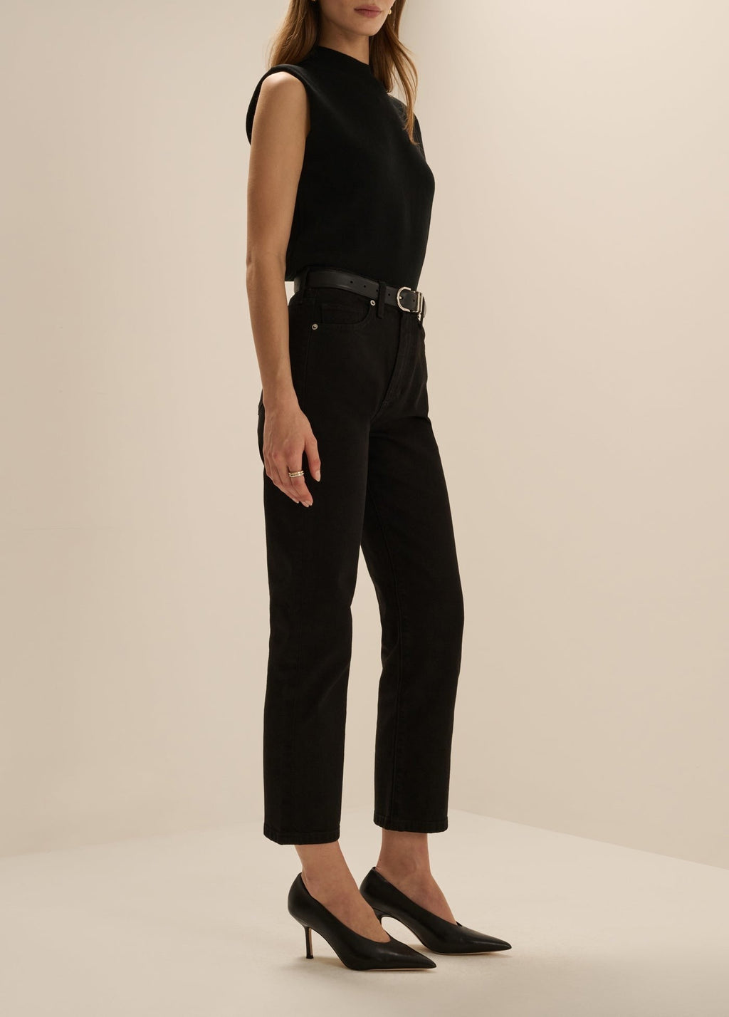 THE WHITNEY TOP