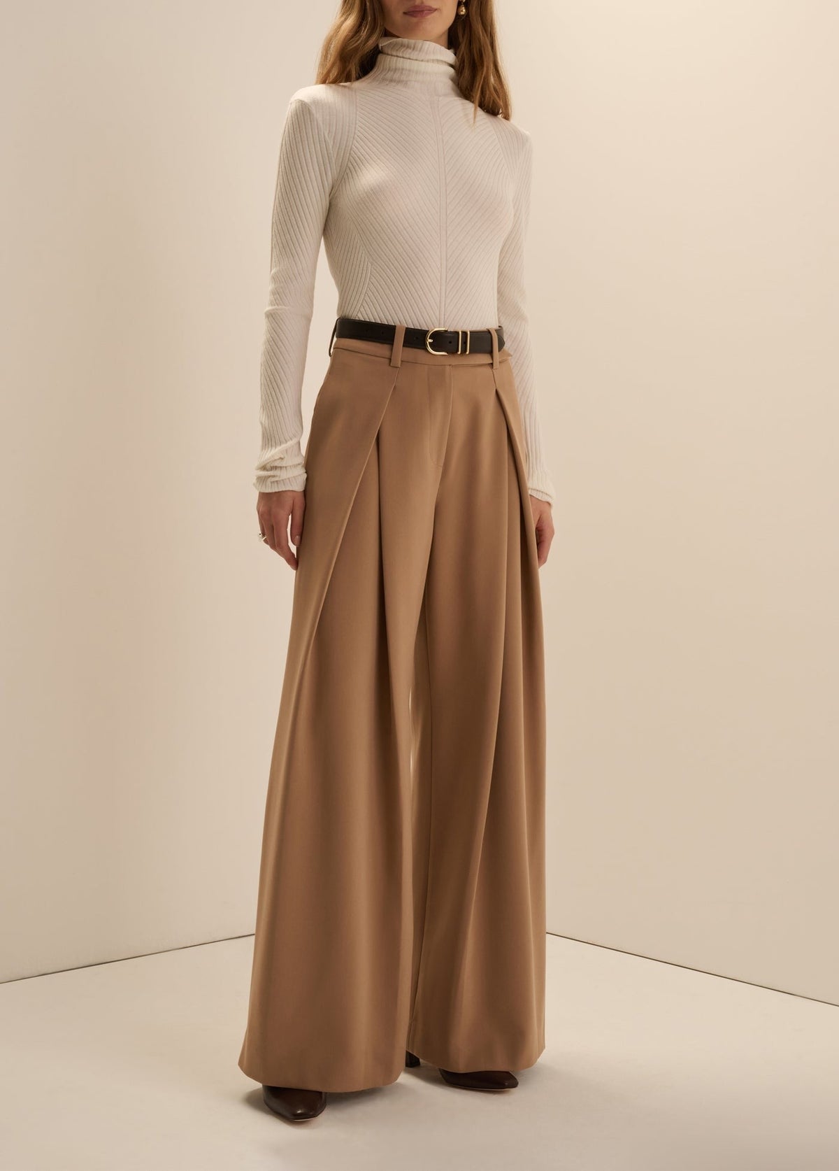 THE PLEATS FOR DAYS PANT