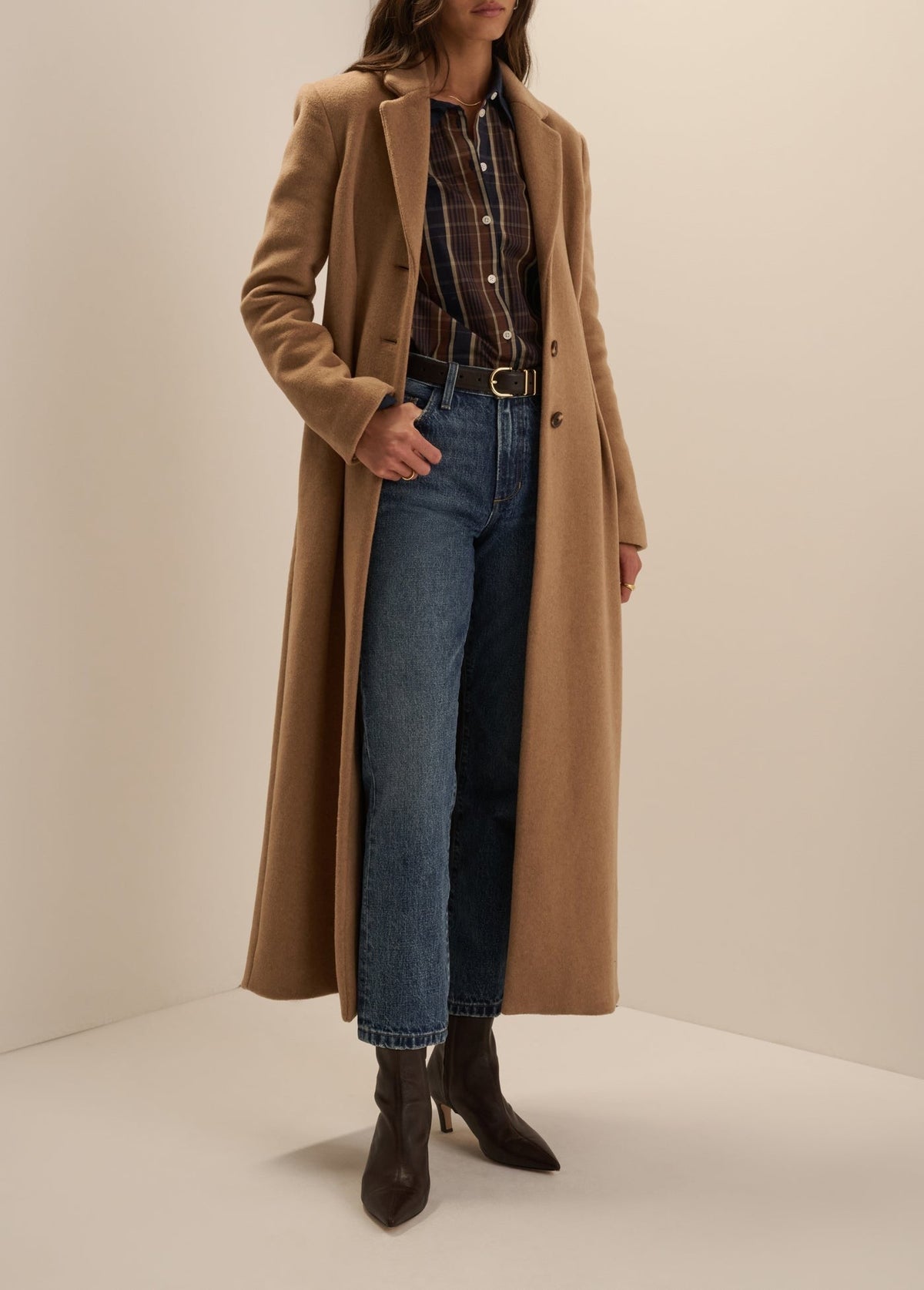 THE METROPOLITAN COAT