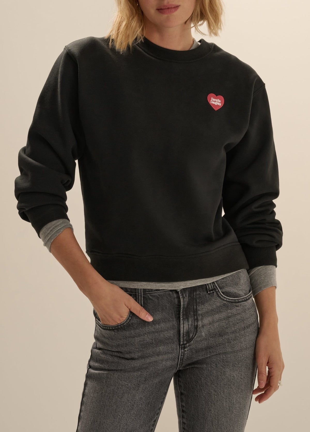 THE EMBROIDERED FAVORITE DAUGHTER HEART SWEATSHIRT