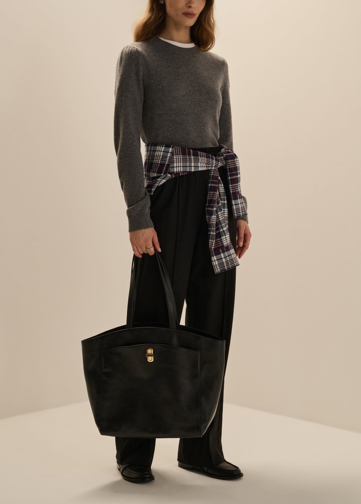 THE EASE PANT