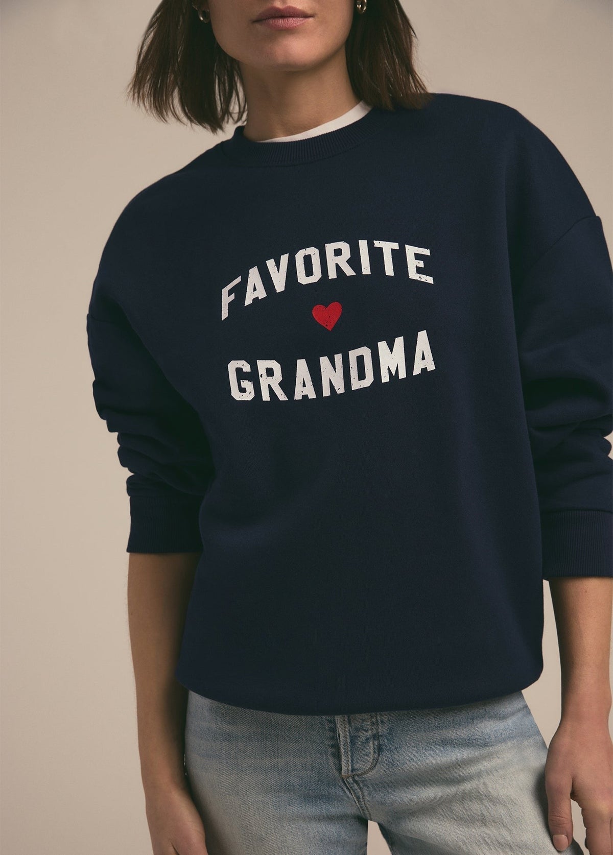 THE FAVORITE GRANDMA SWEATSHIRT