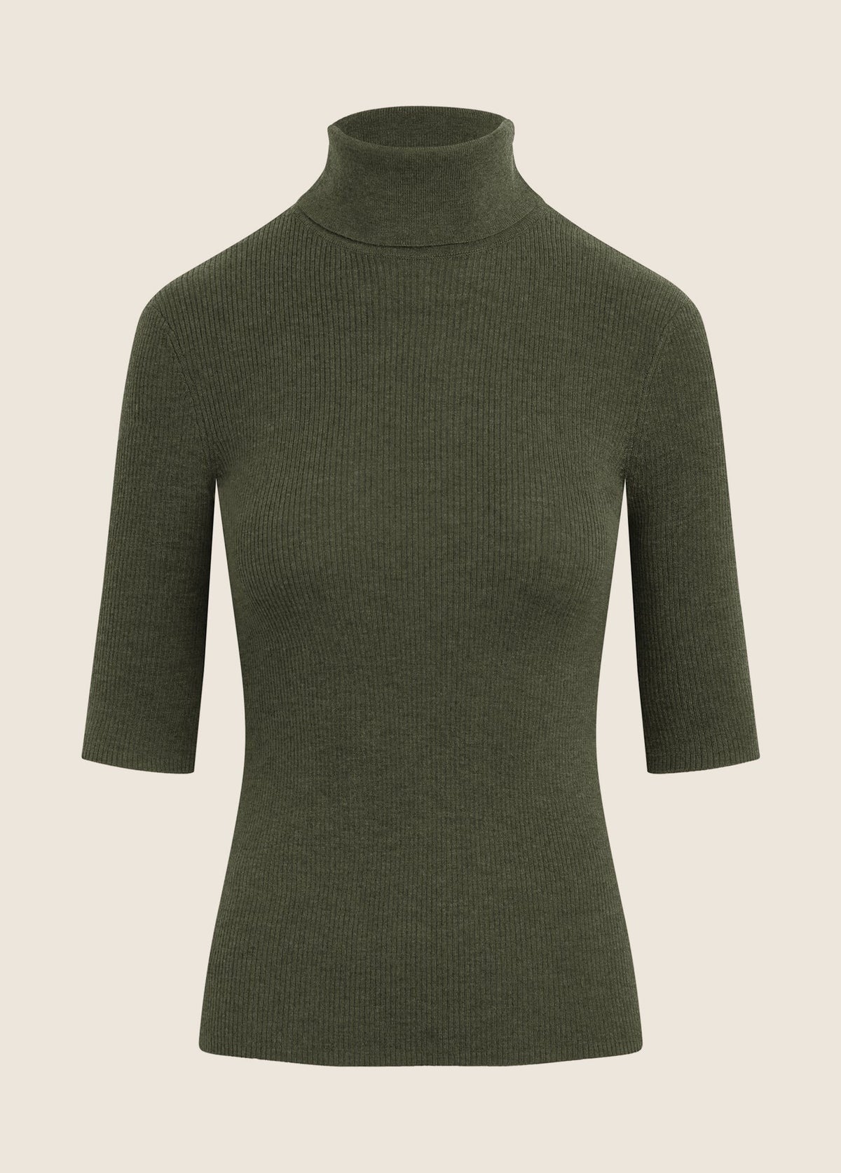 THE AMELIA TURTLENECK