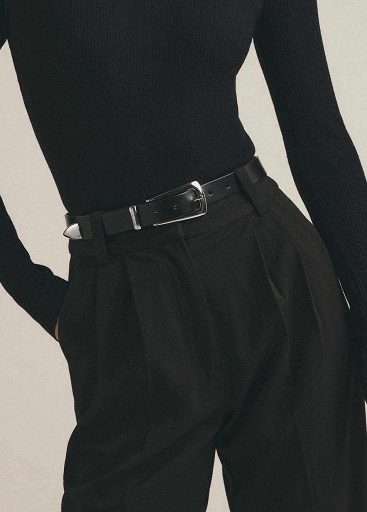 THE STATEMENT BELT