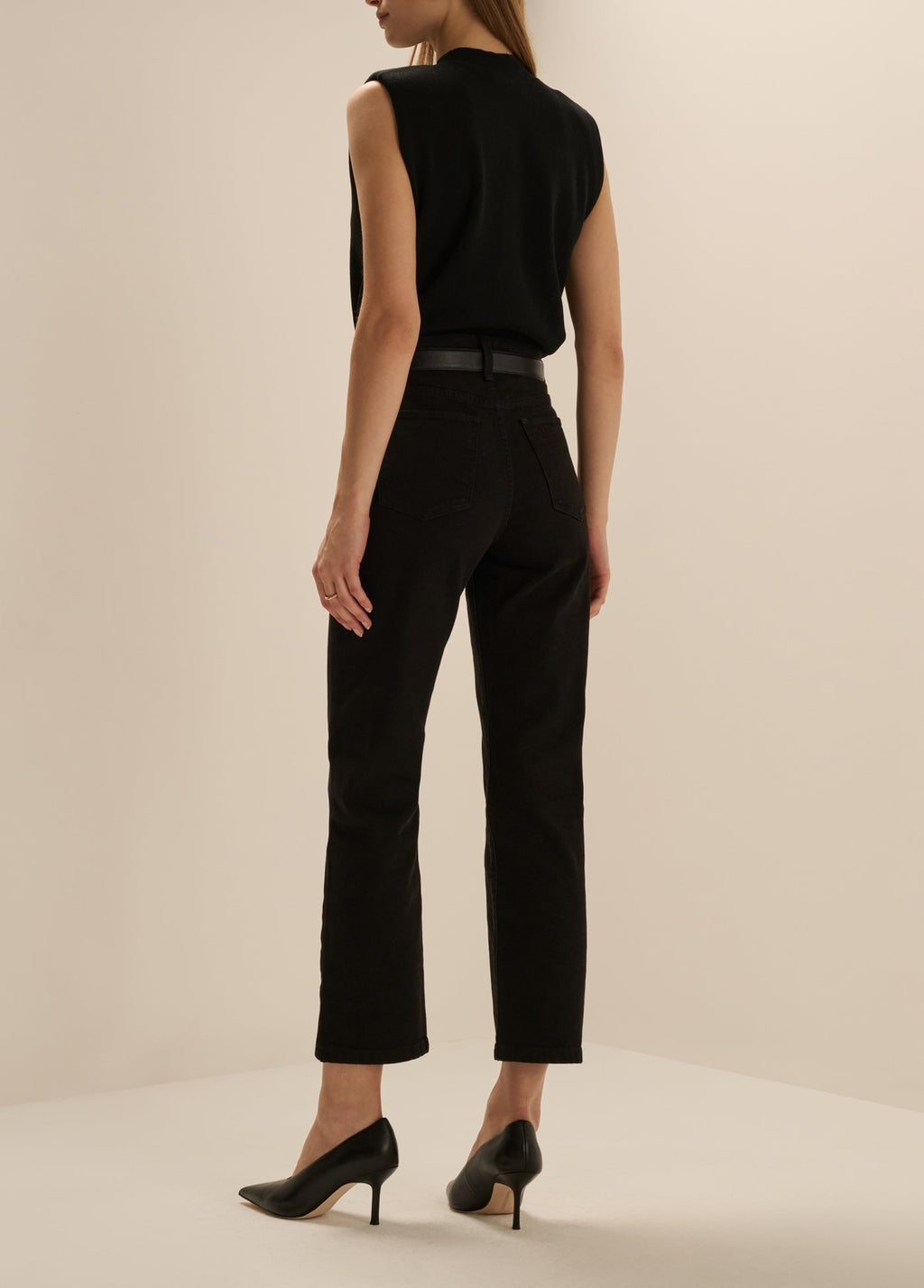 THE WHITNEY TOP