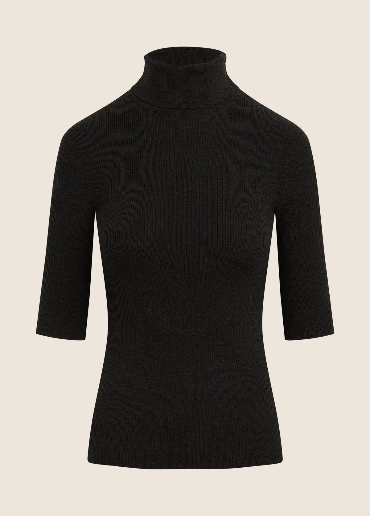 THE AMELIA TURTLENECK