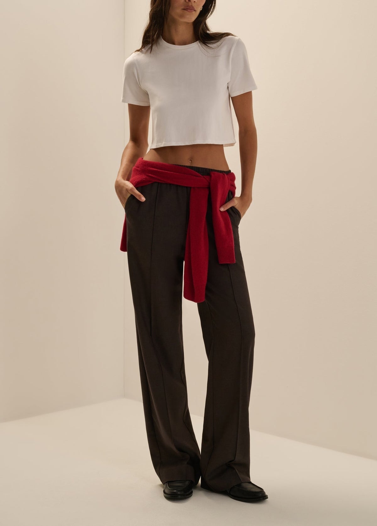 THE EASE PANT