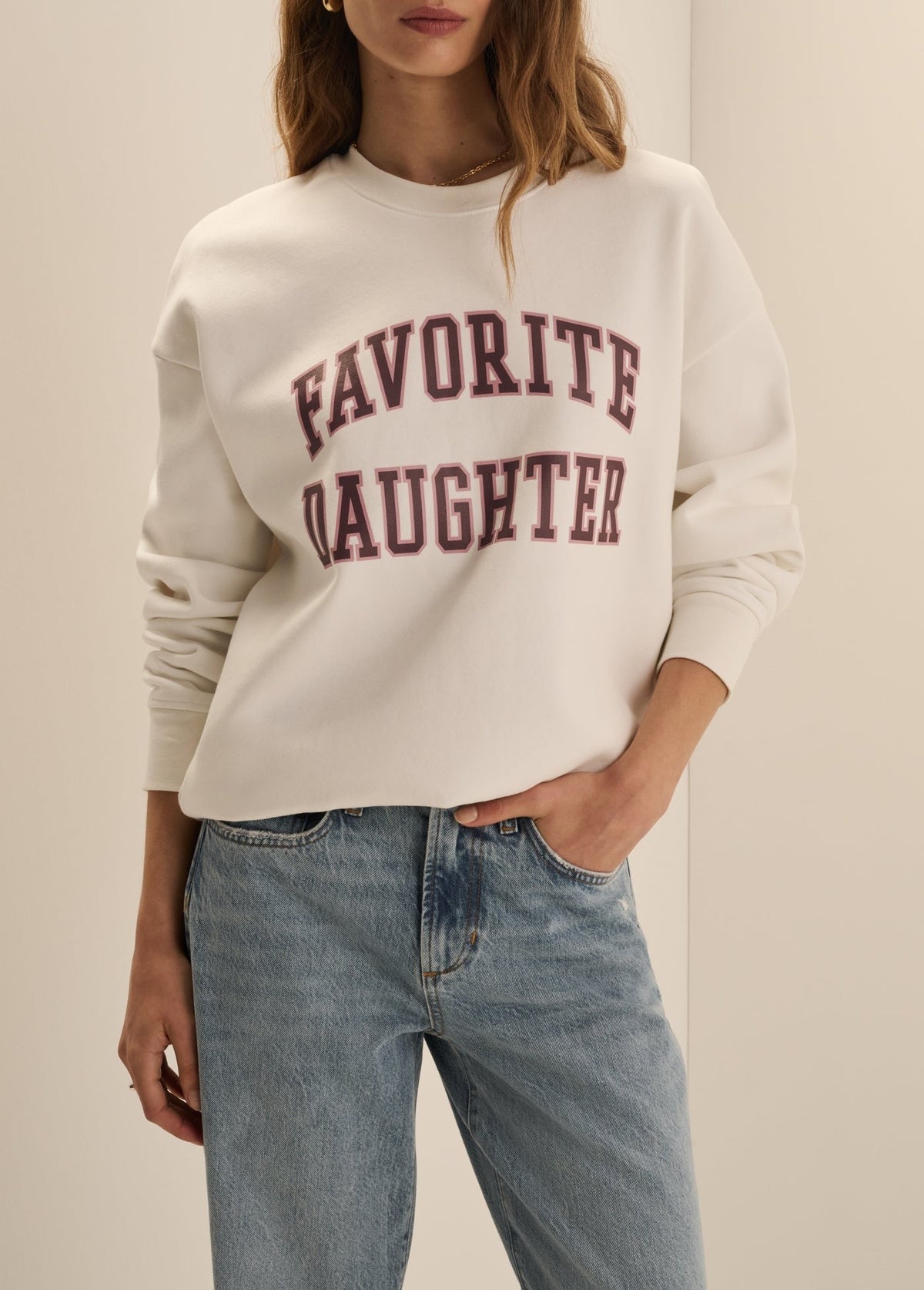THE COLLEGIATE SWEATSHIRT